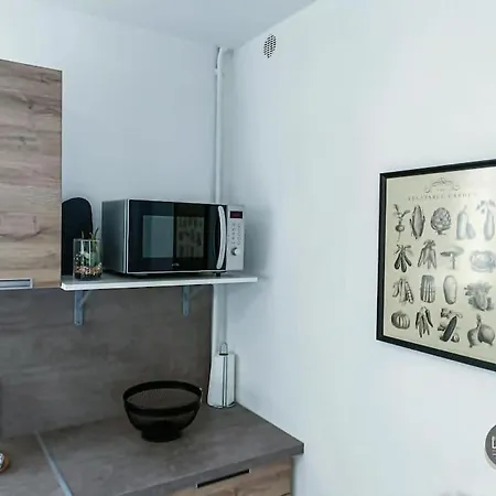 3 Apartment